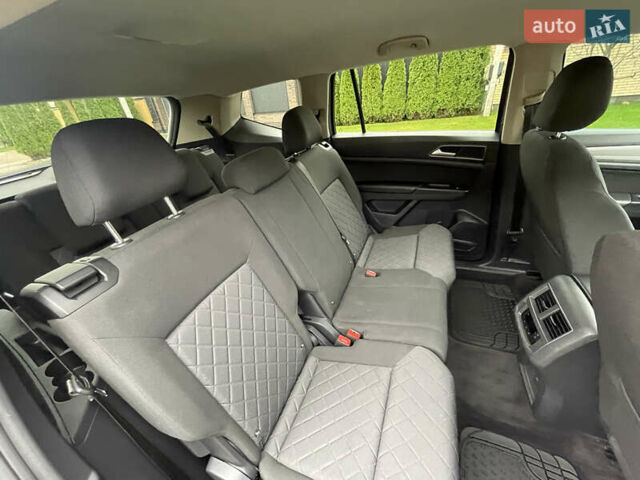 Серый Фольксваген Atlas, объемом двигателя 3.6 л и пробегом 74 тыс. км за 18999 $, фото 37 на Automoto.ua