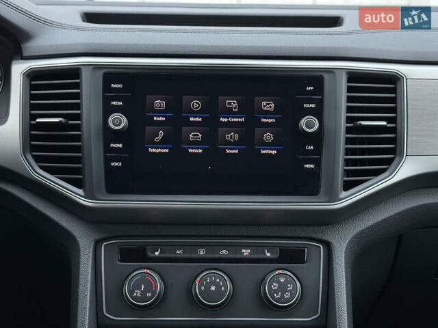 Серый Фольксваген Atlas, объемом двигателя 3.6 л и пробегом 129 тыс. км за 21900 $, фото 28 на Automoto.ua