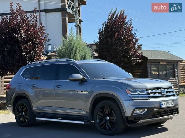 Сірий Фольксваген Atlas, об'ємом двигуна 3.6 л та пробігом 73 тис. км за 28700 $, фото 21 на Automoto.ua