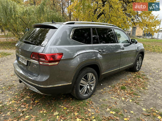 Фольксваген Atlas 2018 в Черкассах на Automoto.ua Серый Фольксваген Atlas, объемом двигателя 3.6 л и пробегом 145 тыс. км за 25700 $, фото 5 на Automoto.ua