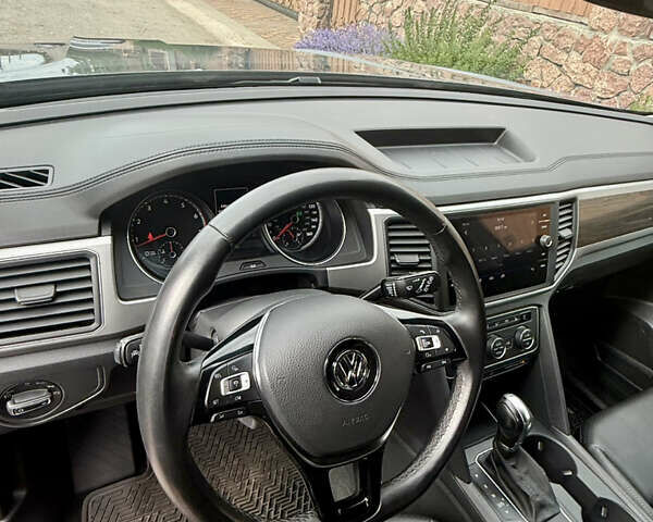 Сірий Фольксваген Atlas, об'ємом двигуна 3.6 л та пробігом 106 тис. км за 23000 $, фото 15 на Automoto.ua