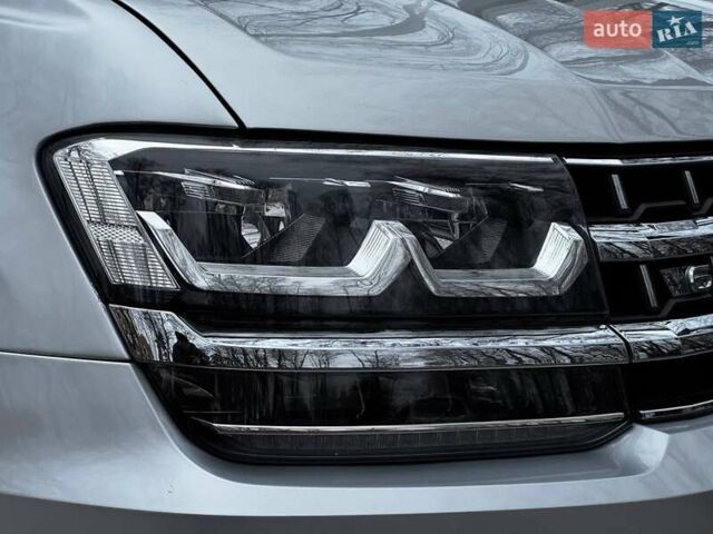 Серый Фольксваген Atlas, объемом двигателя 3.6 л и пробегом 145 тыс. км за 20500 $, фото 6 на Automoto.ua