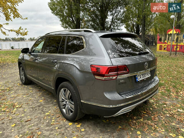 Фольксваген Atlas 2018 в Черкассах на Automoto.ua Серый Фольксваген Atlas, объемом двигателя 3.6 л и пробегом 145 тыс. км за 25700 $, фото 7 на Automoto.ua