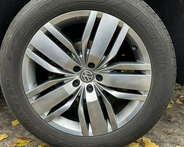 Фольксваген Atlas 2018 в Черкассах на Automoto.ua Серый Фольксваген Atlas, объемом двигателя 3.6 л и пробегом 145 тыс. км за 25700 $, фото 24 на Automoto.ua