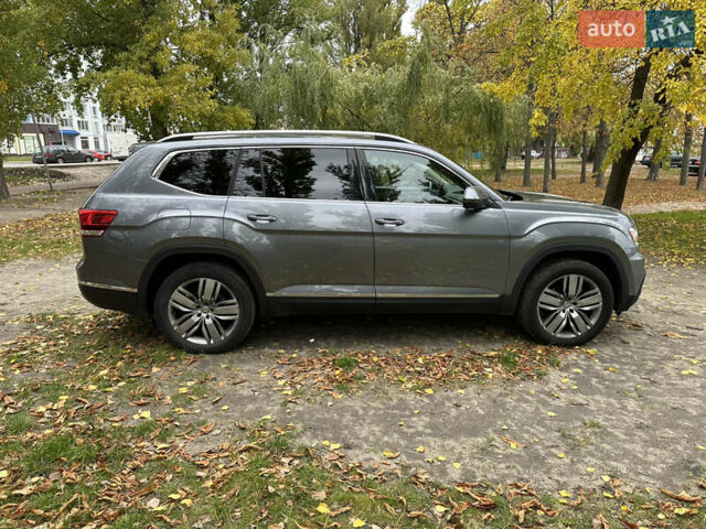 Фольксваген Atlas 2018 в Черкассах на Automoto.ua Серый Фольксваген Atlas, объемом двигателя 3.6 л и пробегом 145 тыс. км за 25700 $, фото 4 на Automoto.ua