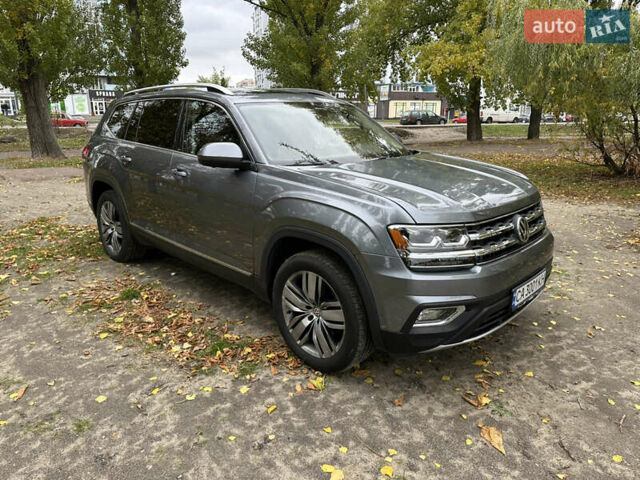 Фольксваген Atlas 2018 в Черкассах на Automoto.ua Серый Фольксваген Atlas, объемом двигателя 3.6 л и пробегом 145 тыс. км за 25700 $, фото 3 на Automoto.ua