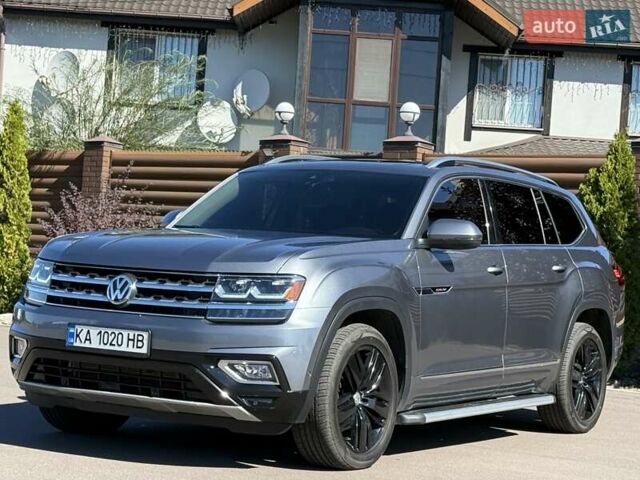 Сірий Фольксваген Atlas, об'ємом двигуна 3.6 л та пробігом 73 тис. км за 28700 $, фото 5 на Automoto.ua