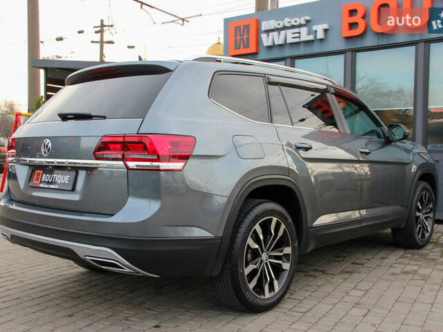 Серый Фольксваген Atlas, объемом двигателя 2 л и пробегом 128 тыс. км за 18500 $, фото 12 на Automoto.ua