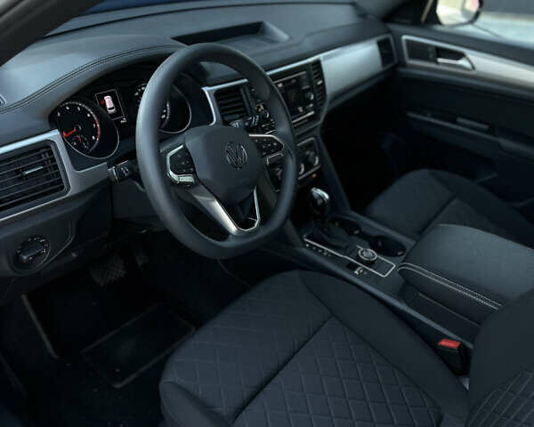 Серый Фольксваген Atlas, объемом двигателя 1.98 л и пробегом 36 тыс. км за 25900 $, фото 10 на Automoto.ua