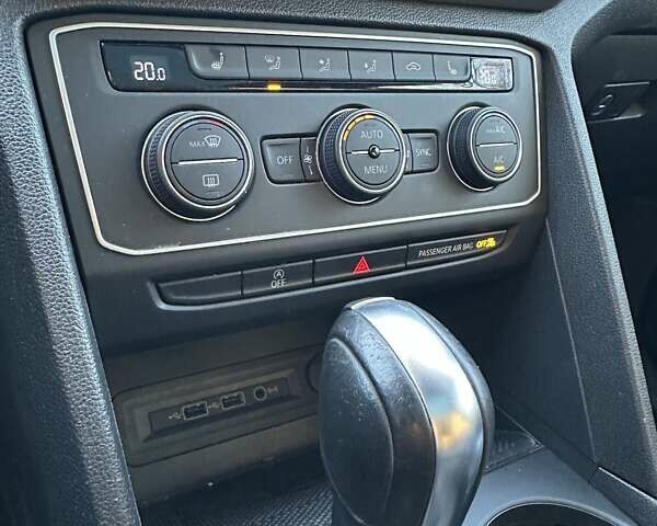 Серый Фольксваген Atlas, объемом двигателя 1.98 л и пробегом 95 тыс. км за 25300 $, фото 8 на Automoto.ua