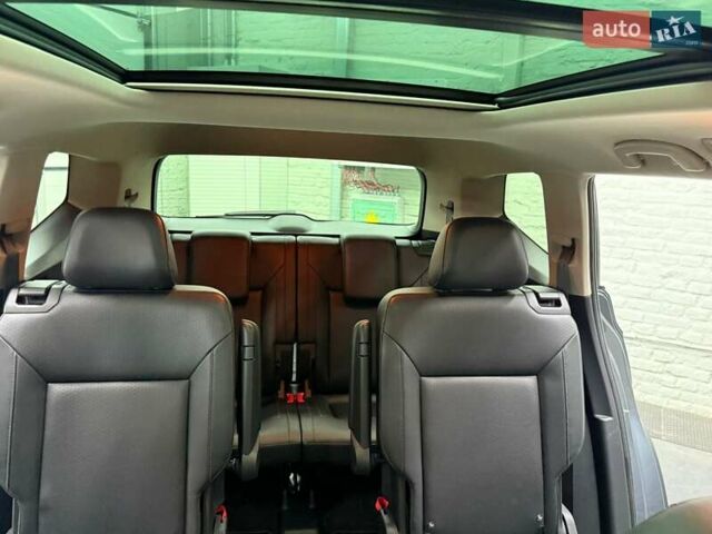 Серый Фольксваген Atlas, объемом двигателя 3.6 л и пробегом 59 тыс. км за 25700 $, фото 32 на Automoto.ua