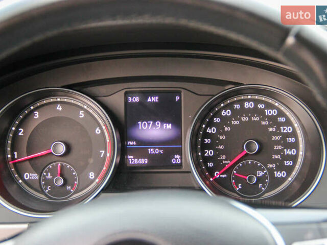 Серый Фольксваген Atlas, объемом двигателя 2 л и пробегом 128 тыс. км за 18500 $, фото 25 на Automoto.ua