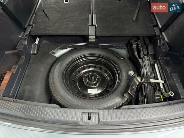 Серый Фольксваген Atlas, объемом двигателя 3.6 л и пробегом 59 тыс. км за 25700 $, фото 43 на Automoto.ua