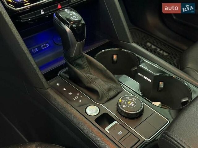 Серый Фольксваген Atlas, объемом двигателя 3.6 л и пробегом 59 тыс. км за 25700 $, фото 24 на Automoto.ua