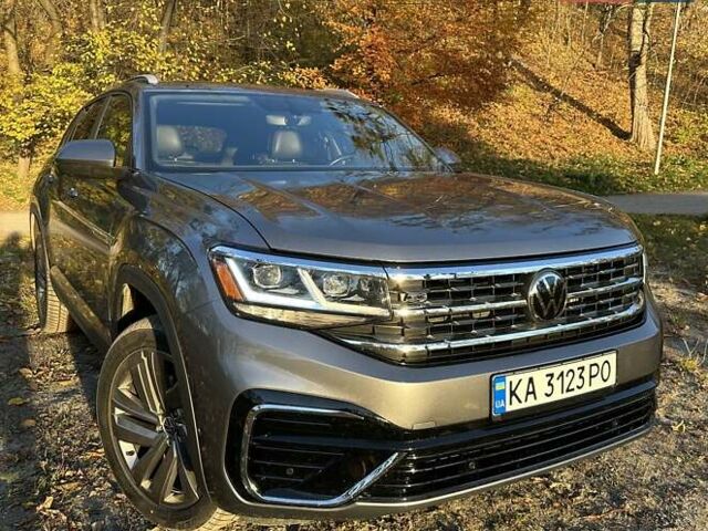 Серый Фольксваген Atlas, объемом двигателя 1.98 л и пробегом 95 тыс. км за 25300 $, фото 10 на Automoto.ua