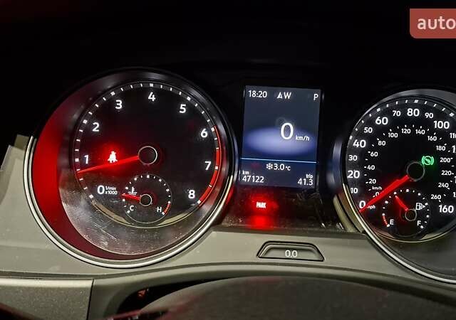 Серый Фольксваген Atlas, объемом двигателя 3.6 л и пробегом 47 тыс. км за 22500 $, фото 7 на Automoto.ua