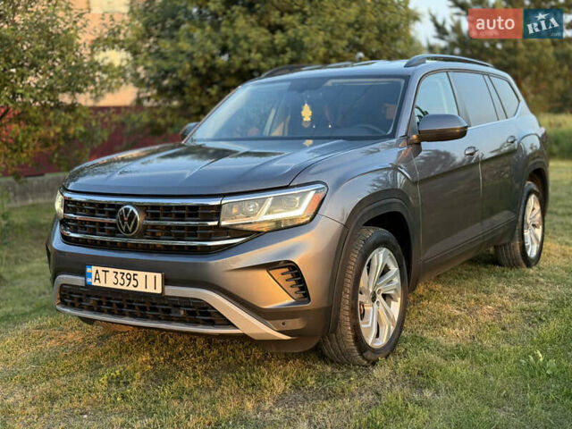 Сірий Фольксваген Atlas, об'ємом двигуна 3.6 л та пробігом 101 тис. км за 25900 $, фото 19 на Automoto.ua