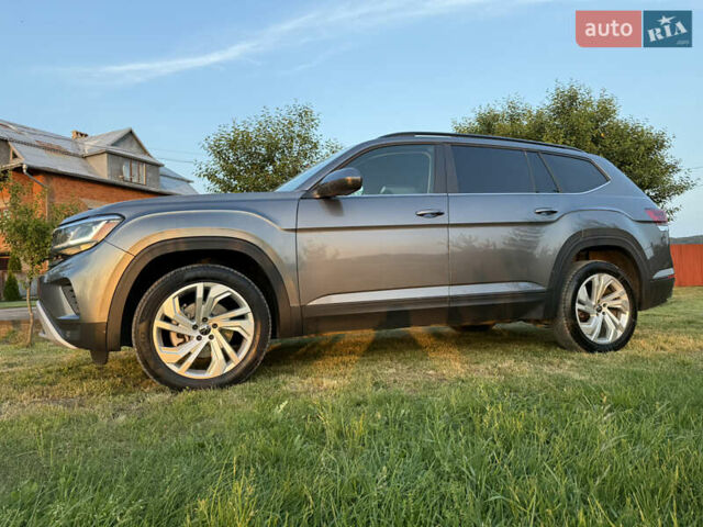 Сірий Фольксваген Atlas, об'ємом двигуна 3.6 л та пробігом 101 тис. км за 25900 $, фото 11 на Automoto.ua