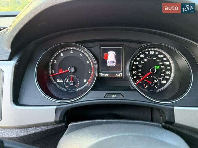 Сірий Фольксваген Atlas, об'ємом двигуна 3.6 л та пробігом 101 тис. км за 25900 $, фото 29 на Automoto.ua