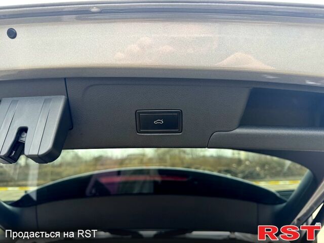 Серый Фольксваген Atlas, объемом двигателя 3.6 л и пробегом 66 тыс. км за 32000 $, фото 9 на Automoto.ua