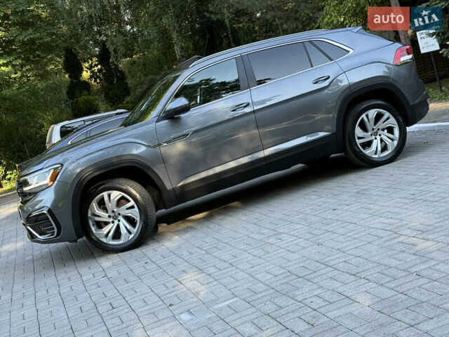 Серый Фольксваген Atlas, объемом двигателя 3.6 л и пробегом 101 тыс. км за 25500 $, фото 29 на Automoto.ua