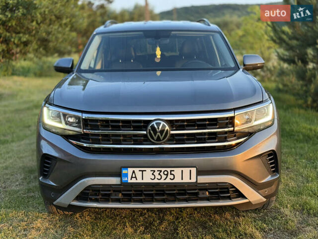 Сірий Фольксваген Atlas, об'ємом двигуна 3.6 л та пробігом 101 тис. км за 25900 $, фото 18 на Automoto.ua