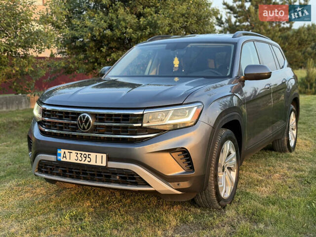 Сірий Фольксваген Atlas, об'ємом двигуна 3.6 л та пробігом 101 тис. км за 25900 $, фото 12 на Automoto.ua