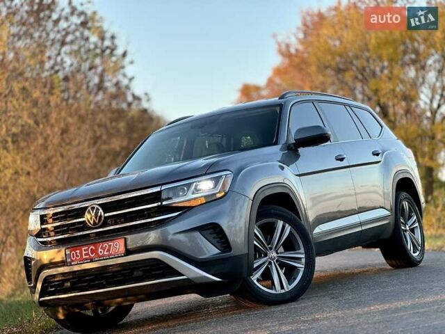 Серый Фольксваген Atlas, объемом двигателя 3.6 л и пробегом 165 тыс. км за 29500 $, фото 6 на Automoto.ua