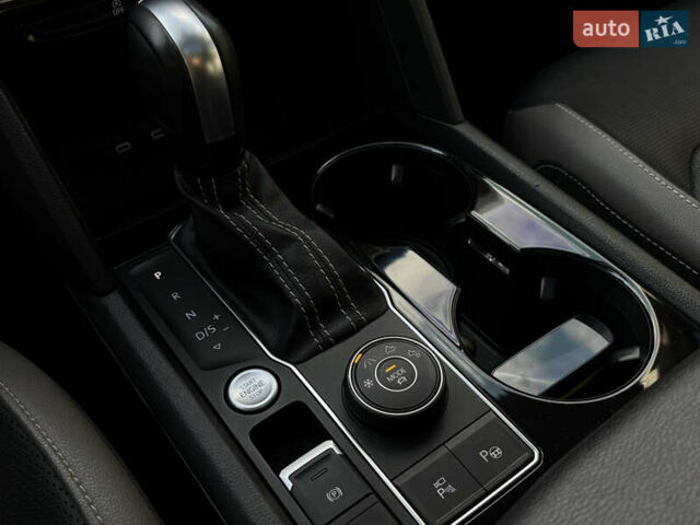 Сірий Фольксваген Atlas, об'ємом двигуна 3.6 л та пробігом 59 тис. км за 32999 $, фото 11 на Automoto.ua