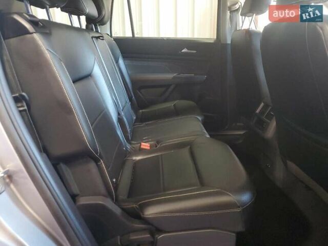 Серый Фольксваген Atlas, объемом двигателя 3.6 л и пробегом 139 тыс. км за 6400 $, фото 10 на Automoto.ua