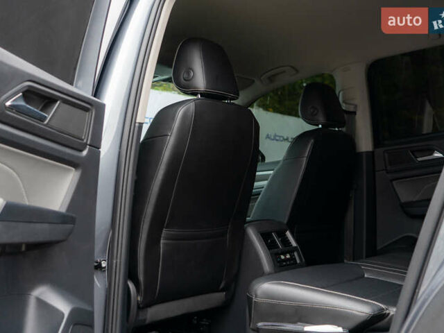 Серый Фольксваген Atlas, объемом двигателя 3.6 л и пробегом 136 тыс. км за 25999 $, фото 46 на Automoto.ua