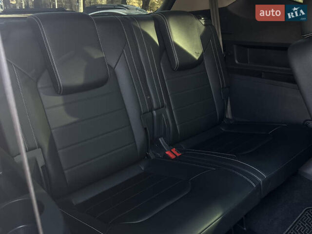 Сірий Фольксваген Atlas, об'ємом двигуна 3.6 л та пробігом 59 тис. км за 32999 $, фото 19 на Automoto.ua