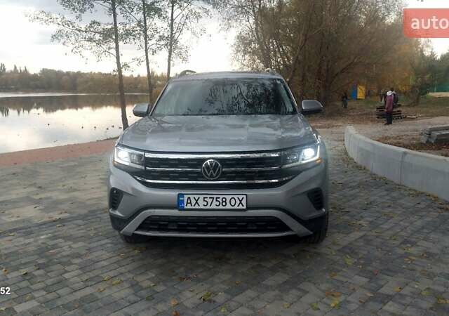 Сірий Фольксваген Atlas, об'ємом двигуна 3.6 л та пробігом 97 тис. км за 29900 $, фото 8 на Automoto.ua