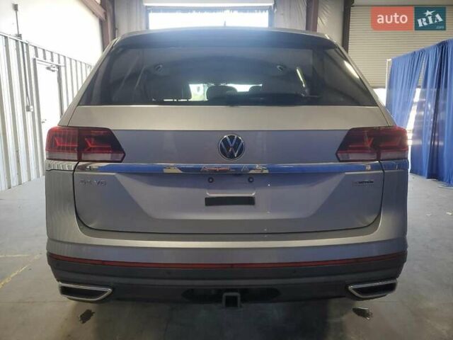 Серый Фольксваген Atlas, объемом двигателя 3.6 л и пробегом 139 тыс. км за 6400 $, фото 5 на Automoto.ua
