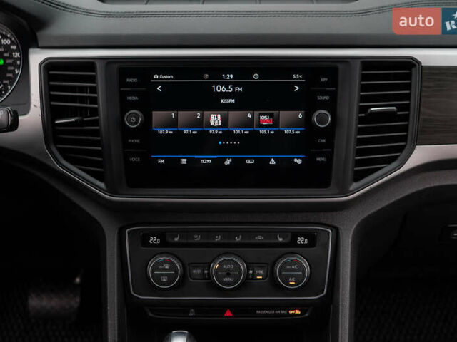 Серый Фольксваген Atlas, объемом двигателя 3.6 л и пробегом 136 тыс. км за 25999 $, фото 32 на Automoto.ua