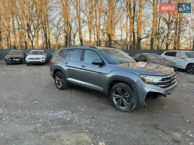 Серый Фольксваген Atlas, объемом двигателя 3.6 л и пробегом 62 тыс. км за 19800 $, фото 5 на Automoto.ua