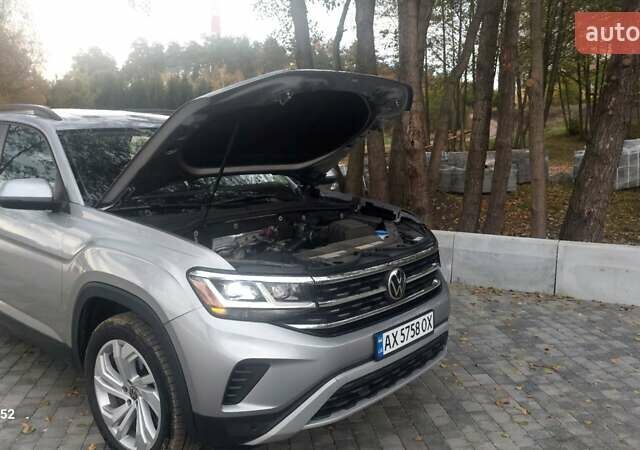 Сірий Фольксваген Atlas, об'ємом двигуна 3.6 л та пробігом 97 тис. км за 29900 $, фото 6 на Automoto.ua