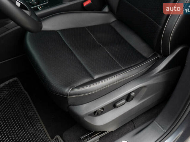 Серый Фольксваген Atlas, объемом двигателя 3.6 л и пробегом 136 тыс. км за 25999 $, фото 45 на Automoto.ua