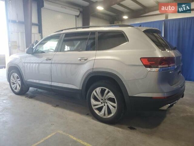 Серый Фольксваген Atlas, объемом двигателя 3.6 л и пробегом 139 тыс. км за 6400 $, фото 1 на Automoto.ua