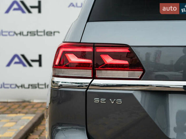 Серый Фольксваген Atlas, объемом двигателя 3.6 л и пробегом 136 тыс. км за 25999 $, фото 18 на Automoto.ua