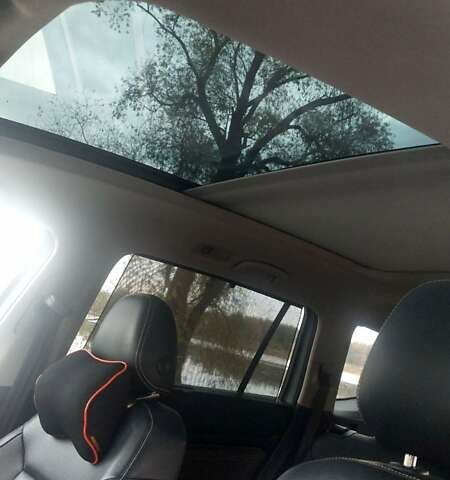 Сірий Фольксваген Atlas, об'ємом двигуна 3.6 л та пробігом 97 тис. км за 29900 $, фото 3 на Automoto.ua