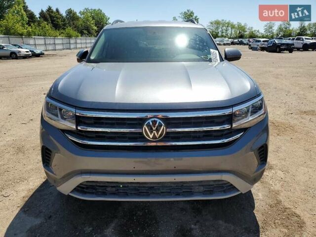 Серый Фольксваген Atlas, объемом двигателя 1.98 л и пробегом 7 тыс. км за 7600 $, фото 4 на Automoto.ua