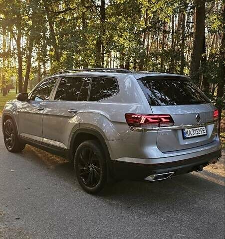 Серый Фольксваген Atlas, объемом двигателя 3.6 л и пробегом 50 тыс. км за 35000 $, фото 7 на Automoto.ua