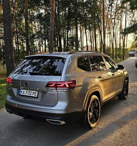Серый Фольксваген Atlas, объемом двигателя 3.6 л и пробегом 50 тыс. км за 35000 $, фото 8 на Automoto.ua