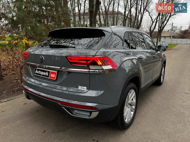 Серый Фольксваген Atlas, объемом двигателя 2 л и пробегом 23 тыс. км за 35590 $, фото 6 на Automoto.ua