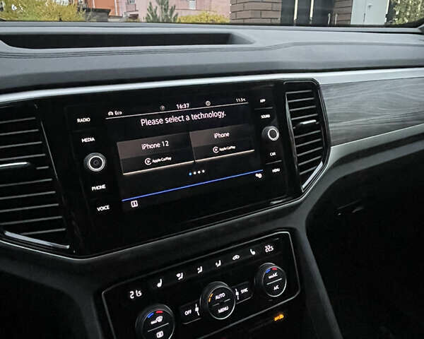 Сірий Фольксваген Atlas, об'ємом двигуна 1.98 л та пробігом 21 тис. км за 35000 $, фото 8 на Automoto.ua