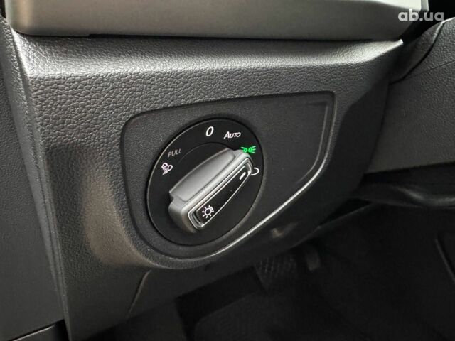 Серый Фольксваген Atlas, объемом двигателя 2 л и пробегом 23 тыс. км за 35590 $, фото 16 на Automoto.ua