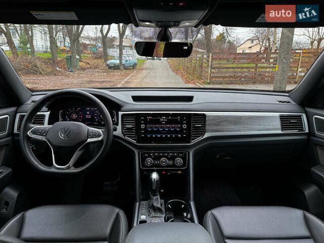 Серый Фольксваген Atlas, объемом двигателя 2 л и пробегом 23 тыс. км за 35590 $, фото 29 на Automoto.ua