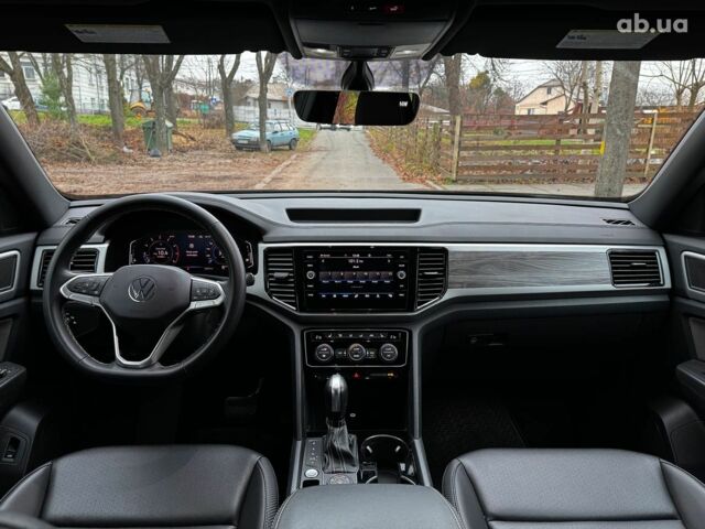 Серый Фольксваген Atlas, объемом двигателя 2 л и пробегом 23 тыс. км за 35590 $, фото 29 на Automoto.ua