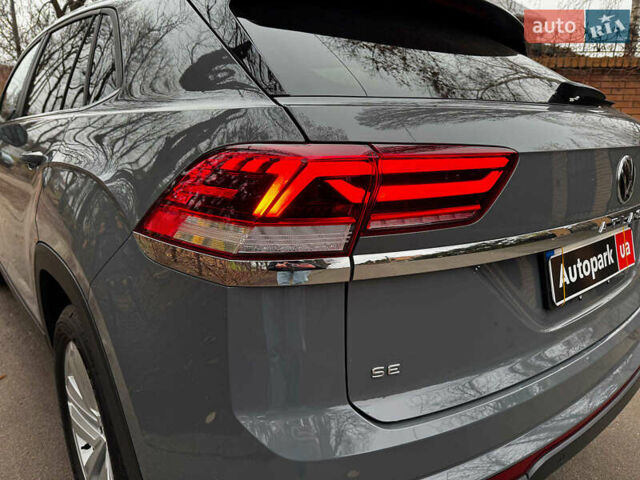 Серый Фольксваген Atlas, объемом двигателя 2 л и пробегом 23 тыс. км за 35590 $, фото 9 на Automoto.ua